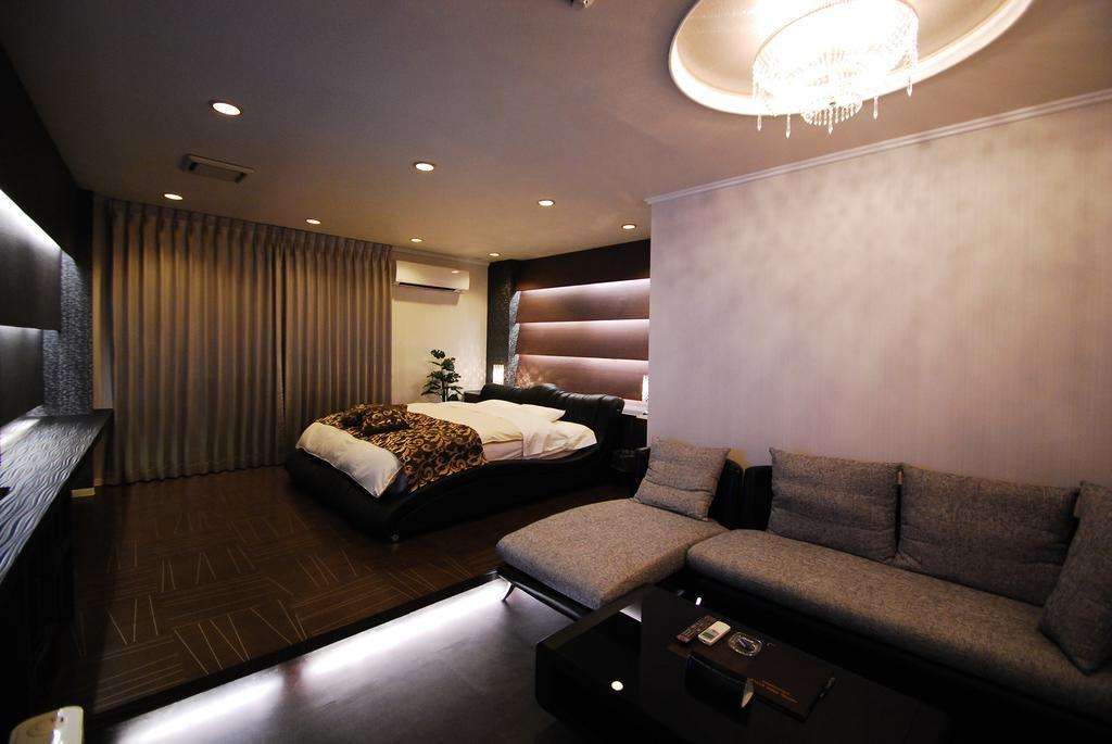 Hotel Free Style Okayama Ruang foto